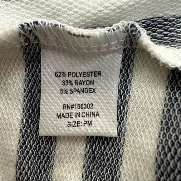 J’Ilverwear navy and white stripe cap sleeve side tie shirt size PM - Picture 6 of 9